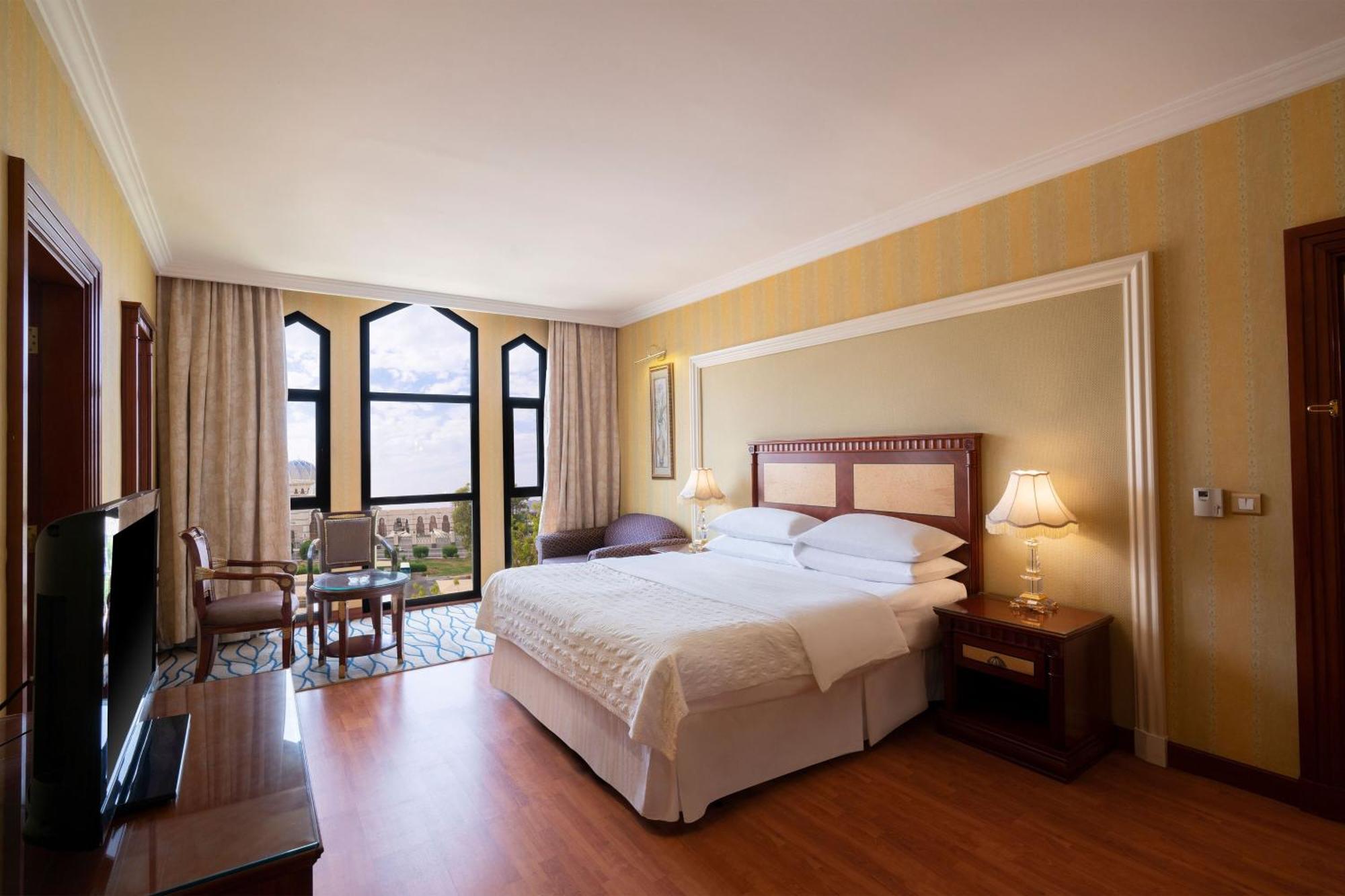Le Meridien Медина Екстериор снимка Deluxe room